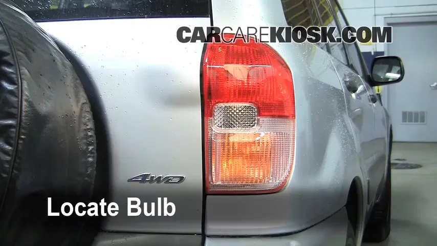 2001 Toyota RAV4 2.0L 4 Cyl. Lights